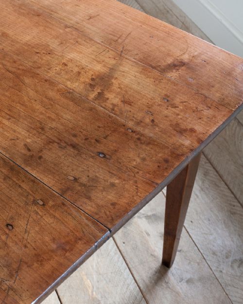 18TH CENTURY CHERRY WOOD FARMHOUSE TABLE - ADDITIONAL PHOTO 5