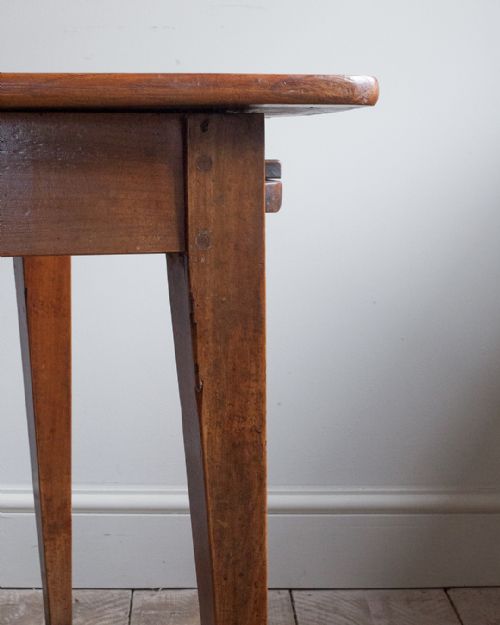 18TH CENTURY CHERRY WOOD FARMHOUSE TABLE - ADDITIONAL PHOTO 6