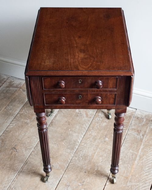 REGENCY MAHOGANY WORK TABLE - ADDITIONAL PHOTO 3