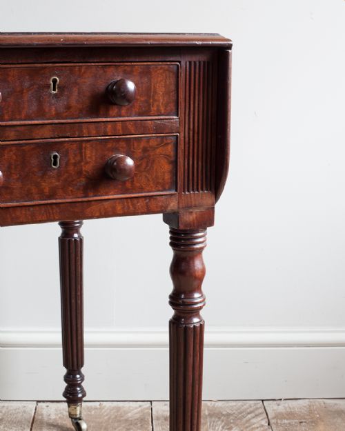 REGENCY MAHOGANY WORK TABLE - ADDITIONAL PHOTO 4
