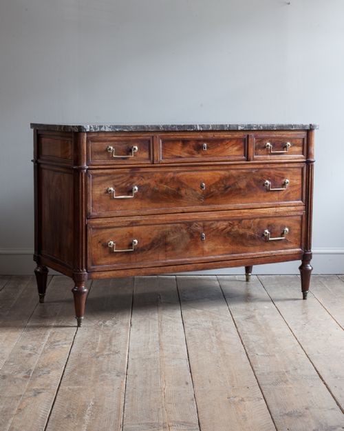 FRENCH 18TH CENTURY DIRECTOIRE STYLE MAHOGANY COMMODE - ADDITIONAL PHOTO 5