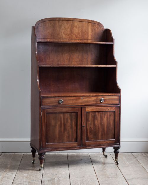 regency mahogany waterfall bookcase - CATEGORY: ANTIQUE BOOKCASES - DATED 19TH CENTURY