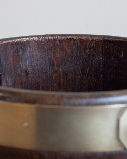 19TH CENTURY BRASS BOUND OAK STICK STAND - ADDITIONAL PHOTO 3