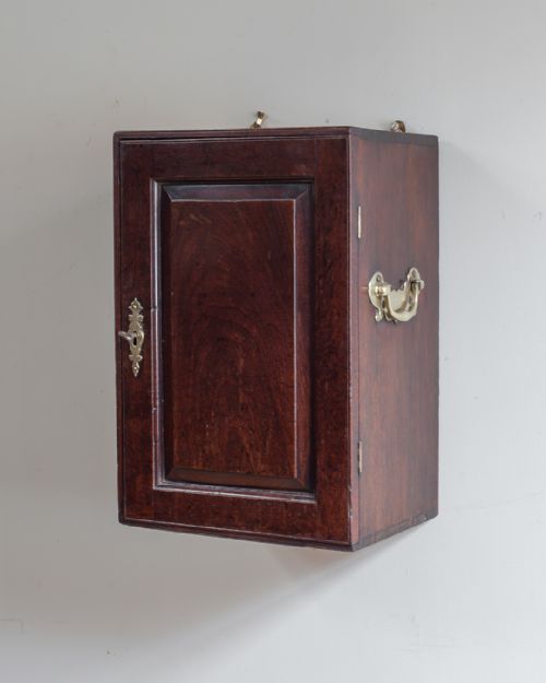 GOOD QUALITY GEORGIAN MAHOGANY WALL CUPBOARD - ADDITIONAL PHOTO 2