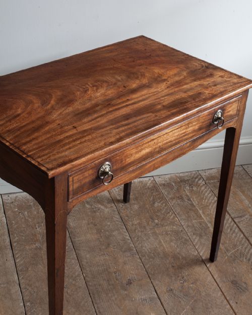 GEORGIAN MAHOGANY SIDE TABLE - ADDITIONAL PHOTO 2