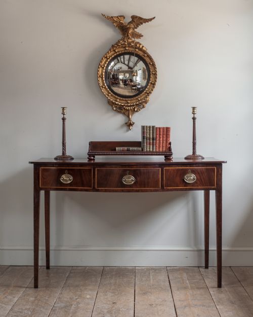 GEORGIAN MAHOGANY SERPENTINE SERVING TABLE - ADDITIONAL PHOTO 1