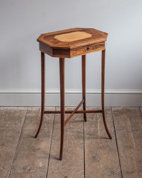 george iii rosewood octagonal work table - CATEGORY: ANTIQUE FURNITURE - DATED 19TH CENTURY