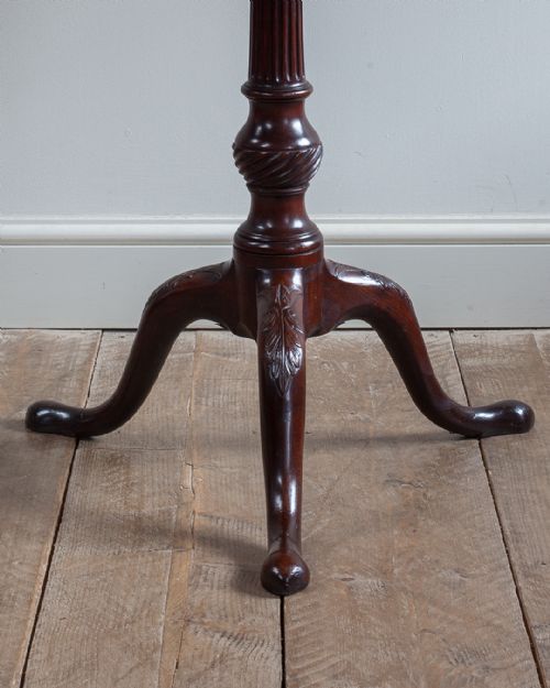 GEORGE III MAHOGANY PIECRUST TABLE - ADDITIONAL PHOTO 3