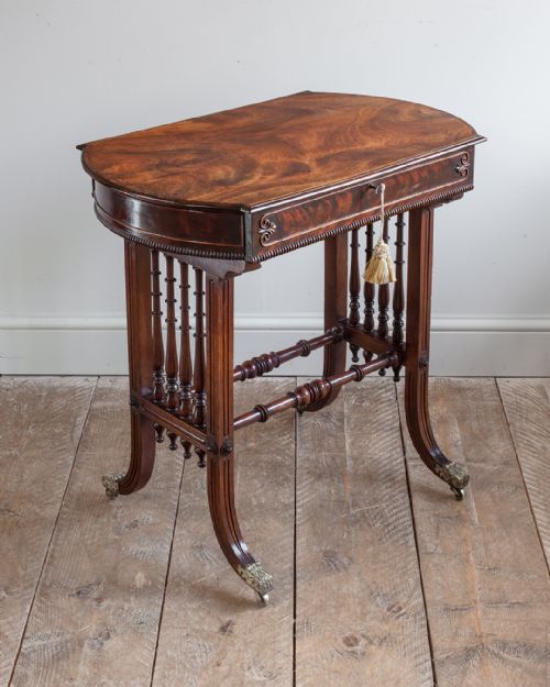 LATE REGENCY MAHOGANY WORK TABLE - ADDITIONAL PHOTO 7