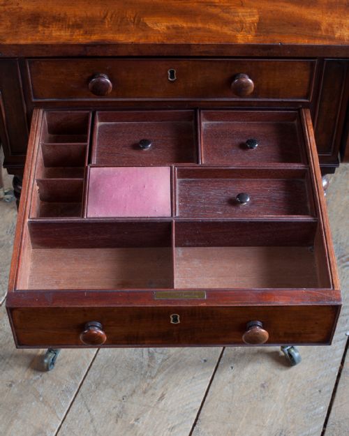 NEAR PAIR OF REGENCY MAHOGANY WORK TABLES BY GILLOWS - ADDITIONAL PHOTO 8