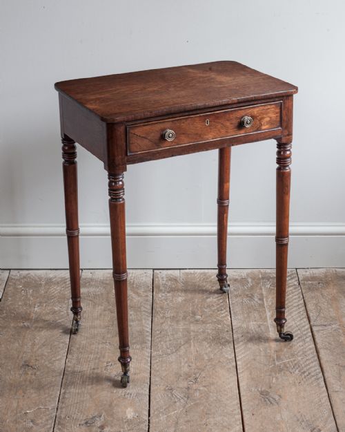 SMALL REGENCY ROSEWOOD SIDE TABLE - ADDITIONAL PHOTO 2