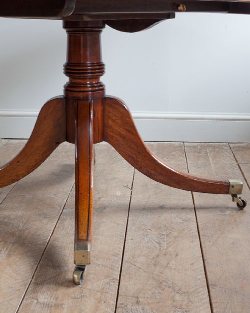 REGENCY MAHOGANY BREAKFAST TABLE - ADDITIONAL PHOTO 4