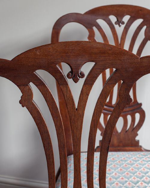 PAIR OF GEORGE III MAHOGANY DINING CHAIRS - ADDITIONAL PHOTO 5