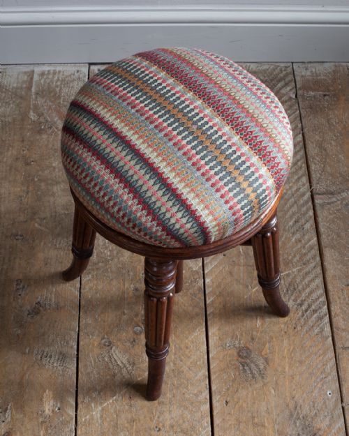 19TH CENTURY MAHOGANY PIANO STOOL - ADDITIONAL PHOTO 2