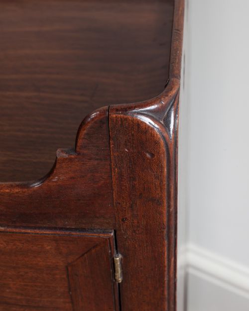 GEORGIAN MAHOGANY TRAY TOP COMMODE - ADDITIONAL PHOTO 3