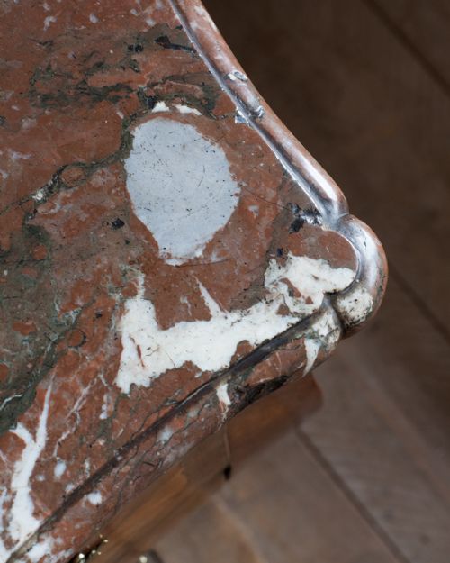 18TH CENTURY FRENCH KINGWOOD BOMB COMMODE - ADDITIONAL PHOTO 6
