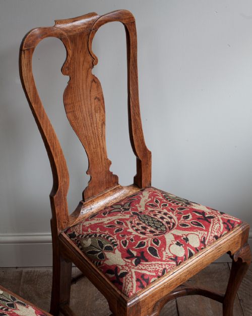PAIR OF GEORGE I ELM SIDE CHAIRS - ADDITIONAL PHOTO 2
