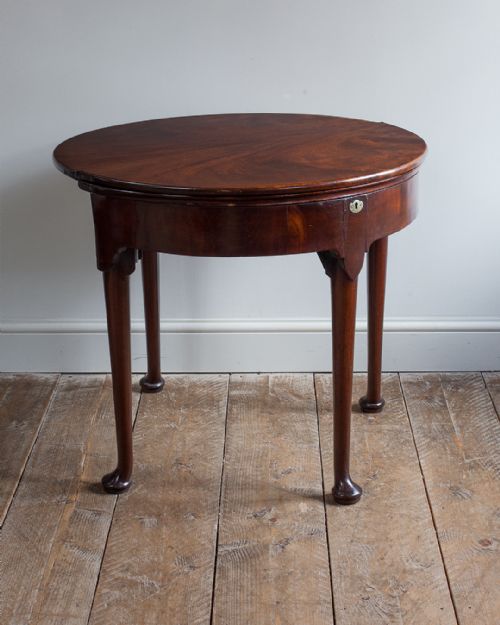 18TH CENTURY MAHOGANY TRIFOLD GAMES TABLE - ADDITIONAL PHOTO 3