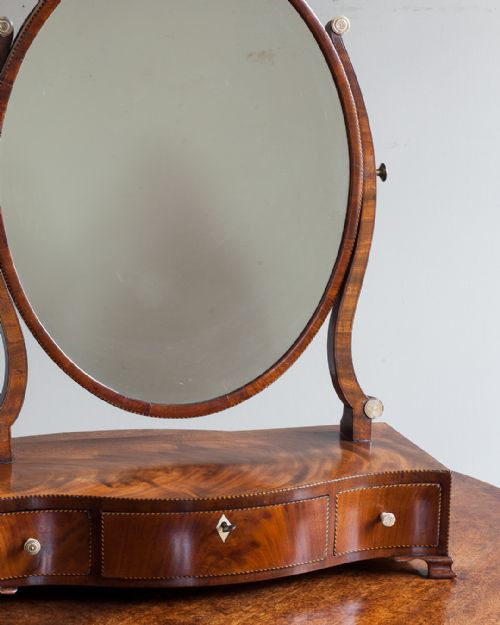 GEORGIAN MAHOGANY SERPENTINE TOILET MIRROR - ADDITIONAL PHOTO 2
