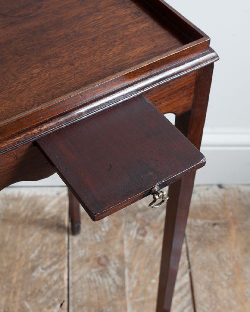 GEORGE III MAHOGANY URN STAND - ADDITIONAL PHOTO 3