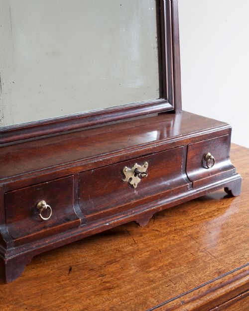 GEORGIAN MAHOGANY TOILET MIRROR - ADDITIONAL PHOTO 1