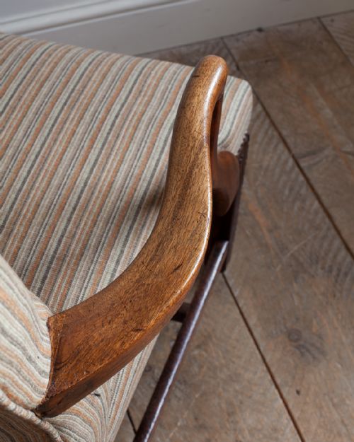 SMALL GEORGIAN MAHOGANY GAINSBOROUGH ARMCHAIR - ADDITIONAL PHOTO 4