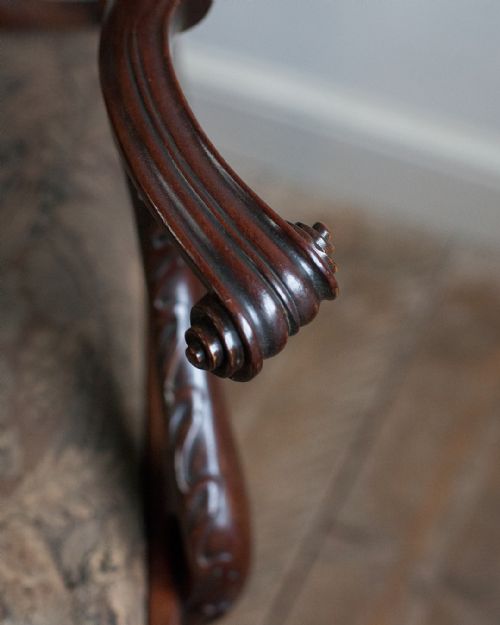 IMPRESSIVE 19TH CENTURY MAHOGANY SETTEE - ADDITIONAL PHOTO 3