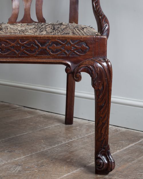IMPRESSIVE 19TH CENTURY MAHOGANY SETTEE - ADDITIONAL PHOTO 9