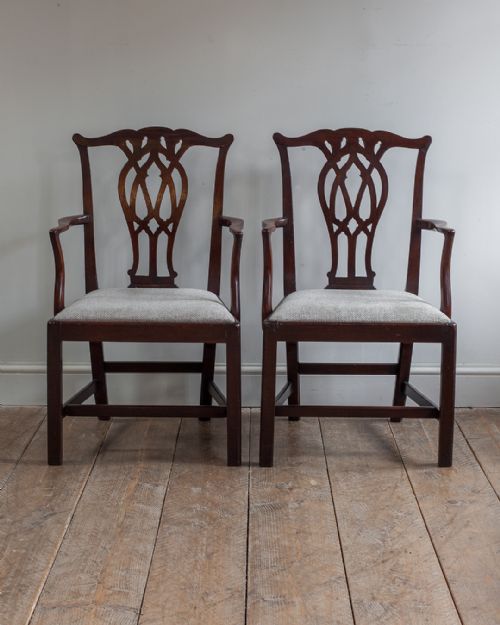 PAIR OF GEORGE III MAHOGANY CARVER CHAIRS - ADDITIONAL PHOTO 2