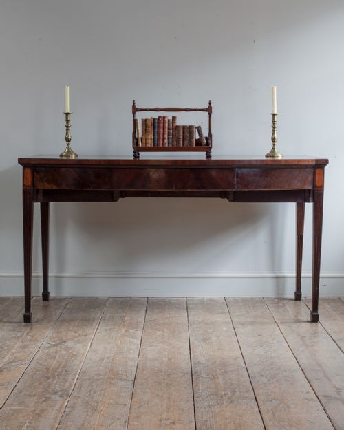SUPERB MAHOGANY BOWFRONT SERVING TABLE - ADDITIONAL PHOTO 1