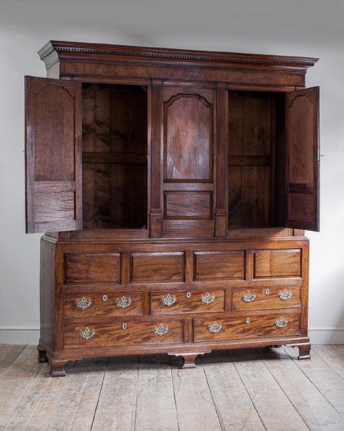 GEORGE III MAHOGANY HOUSEKEEPERS CUPBOARD - ADDITIONAL PHOTO 2