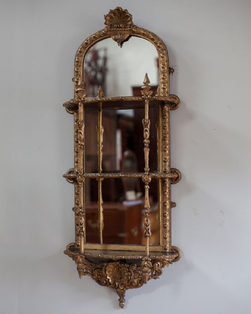 SET OF GILT SHELVES - ADDITIONAL PHOTO 2