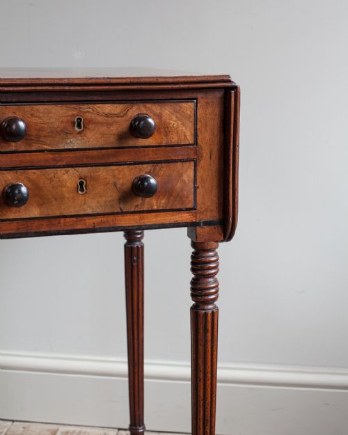 CHARMING REGENCY MAHOGANY WORK TABLE - ADDITIONAL PHOTO 3