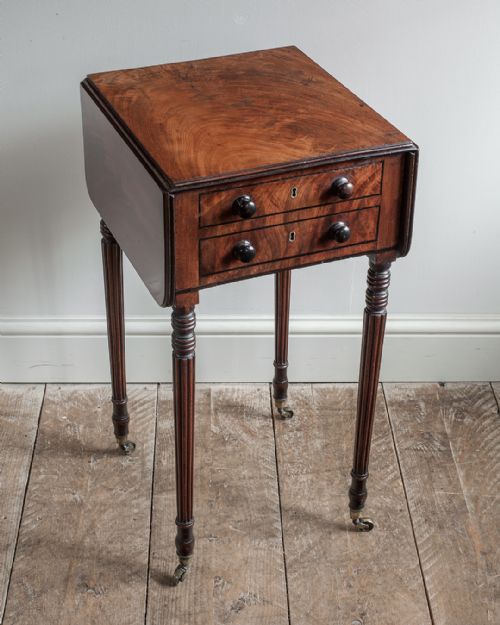 CHARMING REGENCY MAHOGANY WORK TABLE - ADDITIONAL PHOTO 8