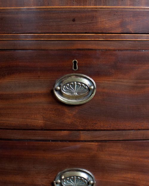 WILLIAM IV MAHOGANY BOWFRONT LINEN PRESS - ADDITIONAL PHOTO 10