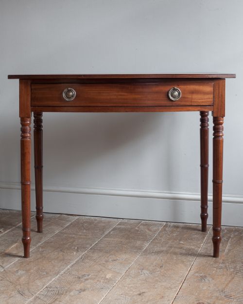 GEORGE IV MAHOGANY BOWFRONT SIDE TABLE - ADDITIONAL PHOTO 1