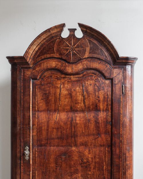 CHARMING GEORGE I WALNUT CORNER CUPBOARD - ADDITIONAL PHOTO 2