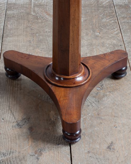 WILLIAM IV MAHOGANY LAMP TABLE - ADDITIONAL PHOTO 4
