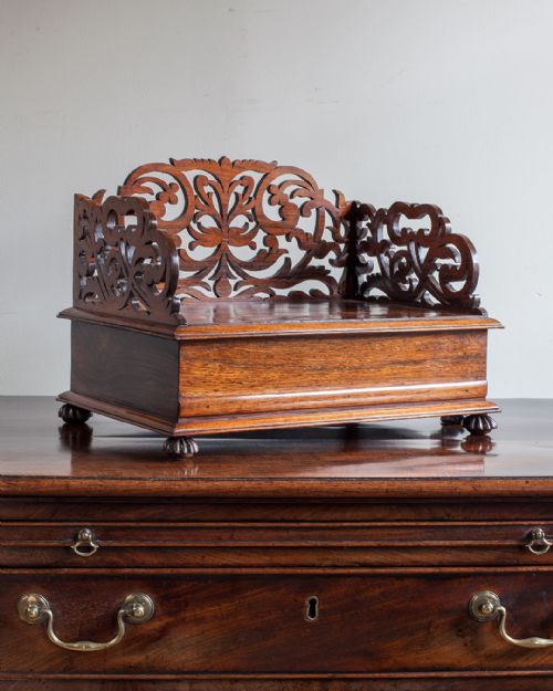 19TH CENTURY ROSEWOOD FRETWORK BOOKSTAND - ADDITIONAL PHOTO 3
