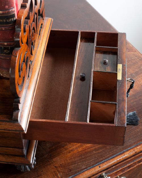 19TH CENTURY ROSEWOOD FRETWORK BOOKSTAND - ADDITIONAL PHOTO 7