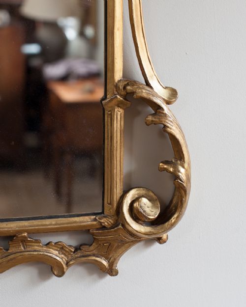 ATTRACTIVE LATE 18TH CENTURY GILTWOOD MIRROR - ADDITIONAL PHOTO 4