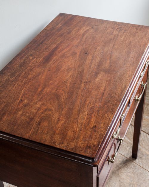 GEORGE III MAHOGANY LOWBOY - ADDITIONAL PHOTO 4