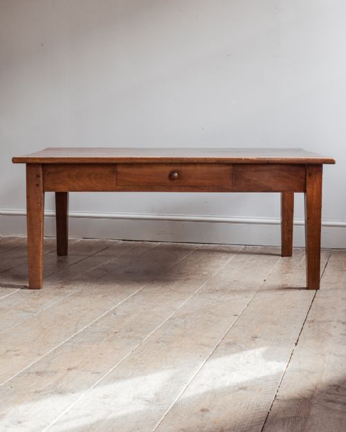 18TH CENTURY FRENCH CHERRY WOOD COFFEE TABLE - ADDITIONAL PHOTO 2