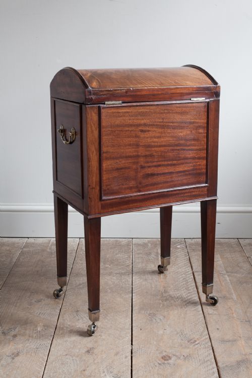 GEORGE III MAHOGANY CELLARET - ADDITIONAL PHOTO 7