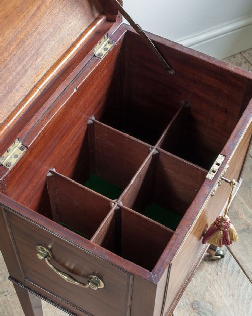 GEORGE III MAHOGANY CELLARET - ADDITIONAL PHOTO 9