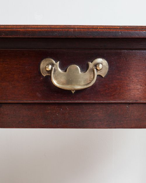 GEORGE III MAHOGANY SIDE TABLE - ADDITIONAL PHOTO 5