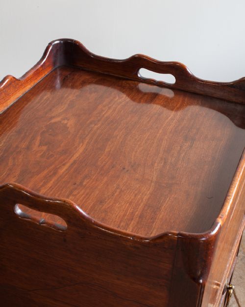 GEORGIAN MAHOGANY NIGHTSTAND - ADDITIONAL PHOTO 4