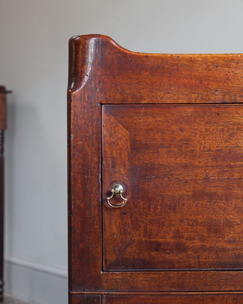 GEORGIAN MAHOGANY NIGHTSTAND - ADDITIONAL PHOTO 7