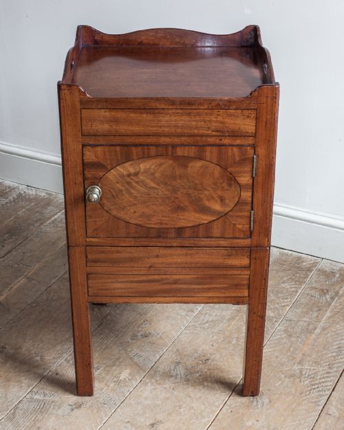 GEORGE III MAHOGANY TRAY TOP COMMODE - ADDITIONAL PHOTO 3
