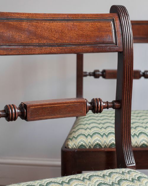 FINE PAIR OF REGENCY MAHOGANY SIDE CHAIRS - ADDITIONAL PHOTO 3